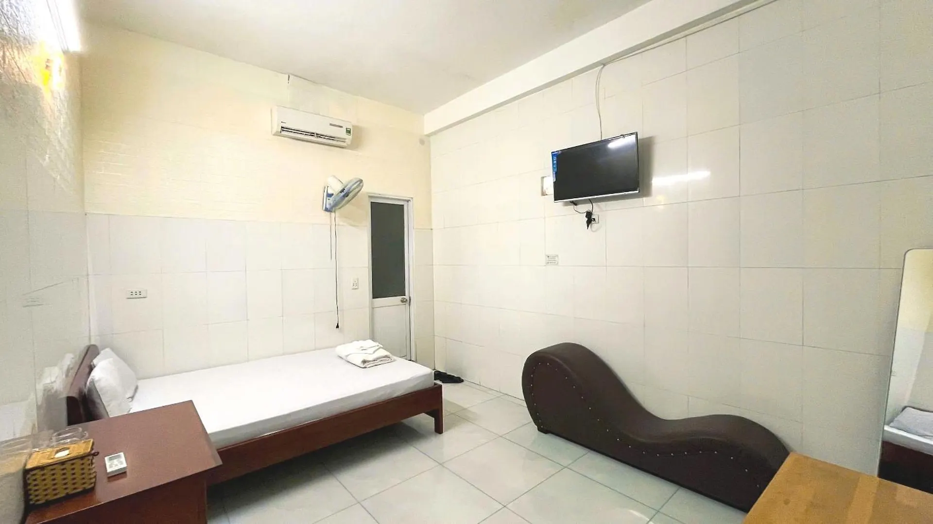 Thai Binh Motel Da Nang Love hotel